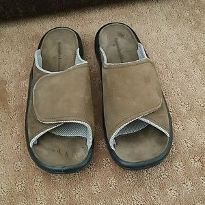 Hammacher Schlemmer slippers